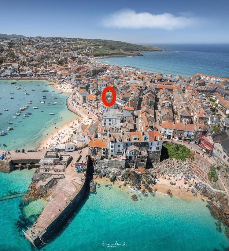 Smugglers Hideaway: Charming Fisherman's With Harbour View Apartment